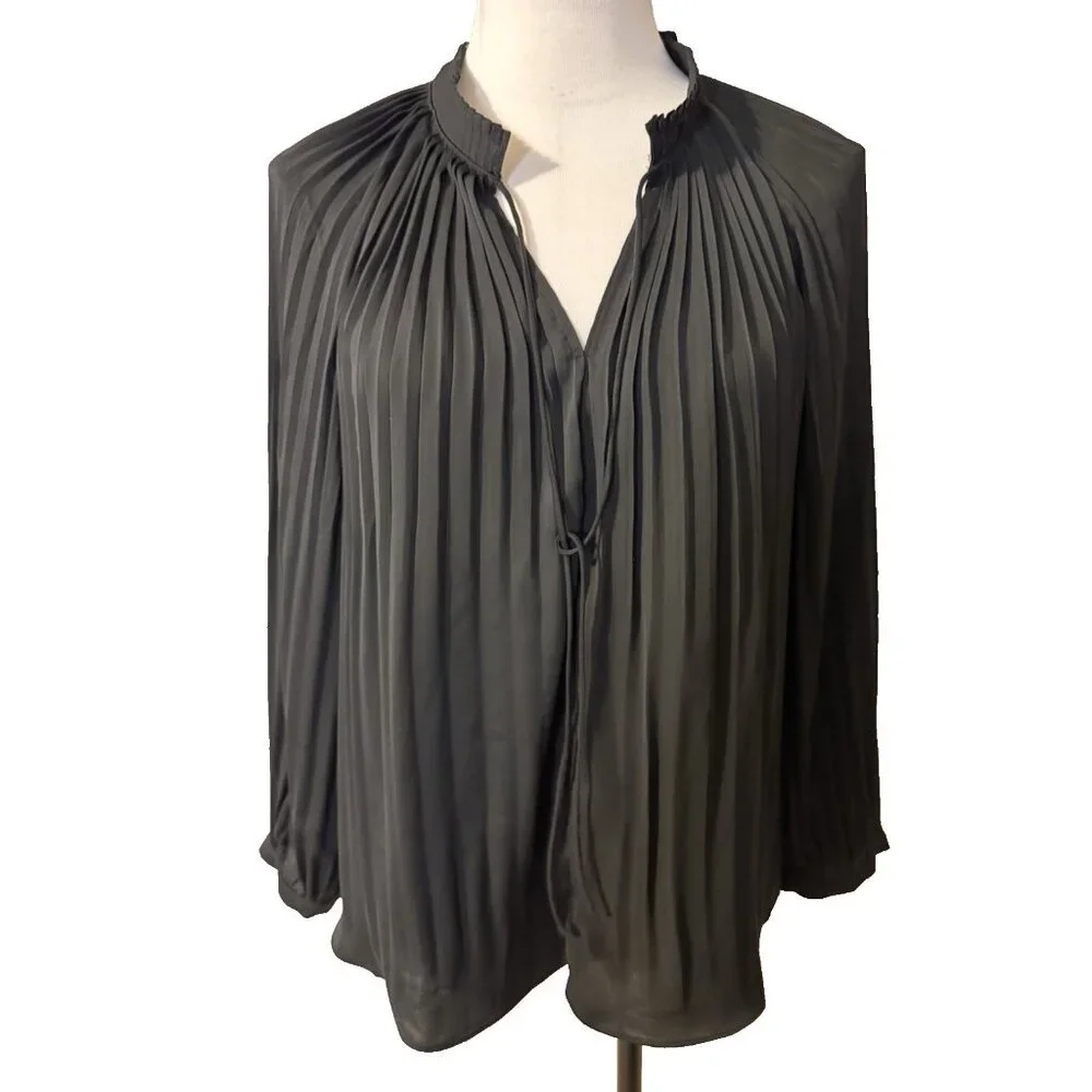 Current Air Top Blouse Shirt M Medium Black Pleated Tie Long Sleeve Washable